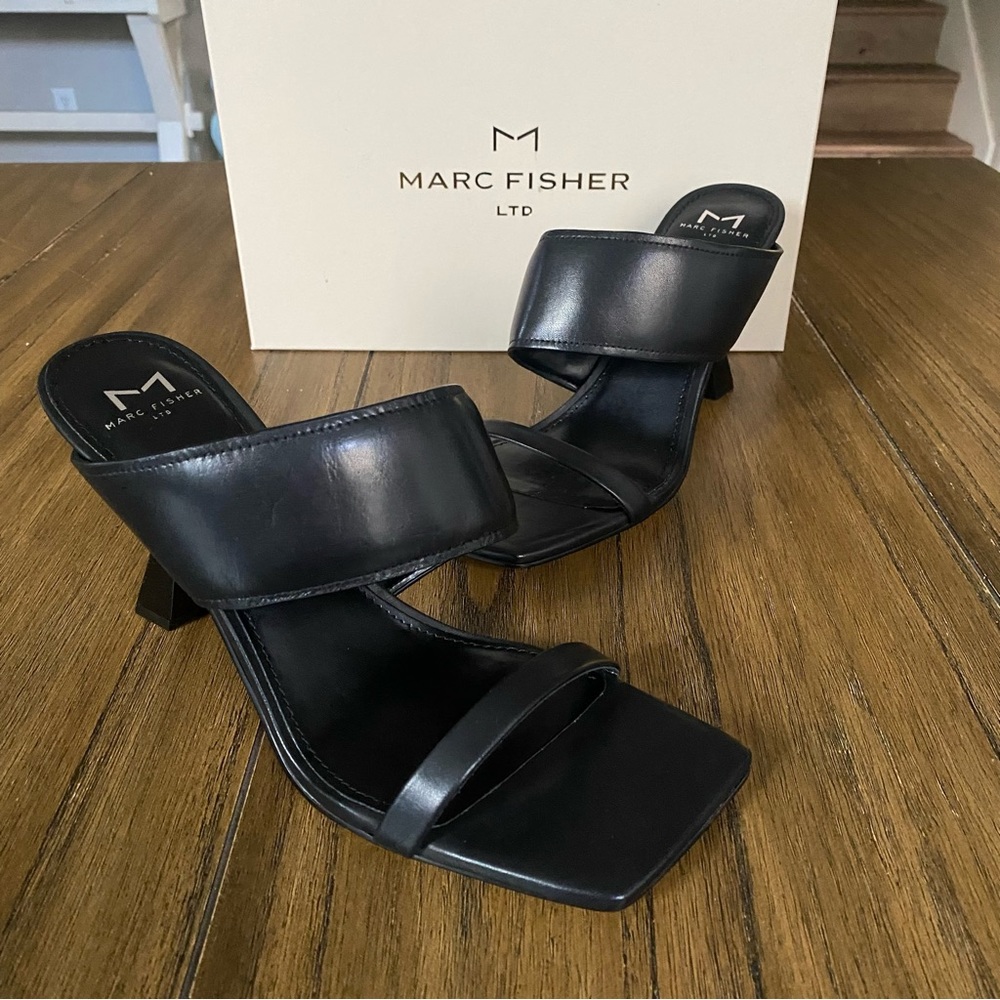 Marc Fisher black slide on heel